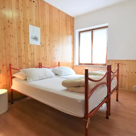 Martinelli-1 By Interhome Daire
