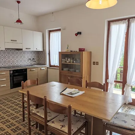 Martinelli-1 By Interhome Crone